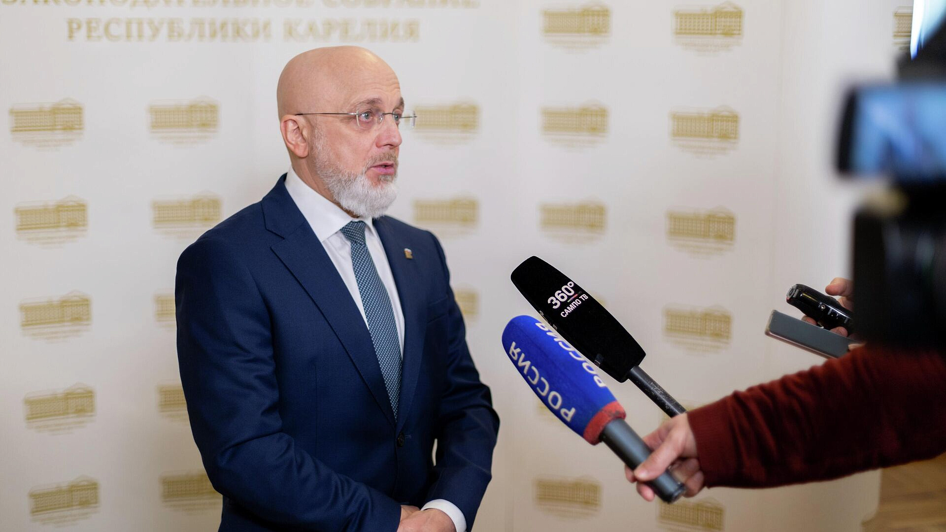 Карельские депутаты выступили за повышение выплат "земским" медикам