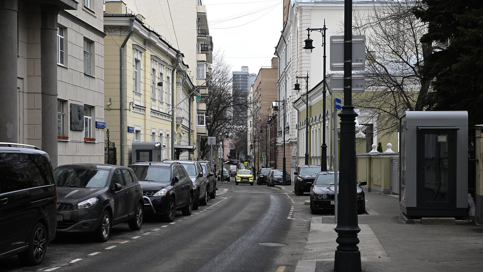 Юрист рассказал, что грозит за неоплату парковки из-за проблем со связью