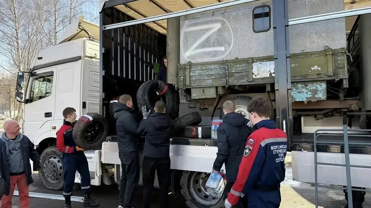 В зону СВО направили автомобили, мототехнику и запчасти