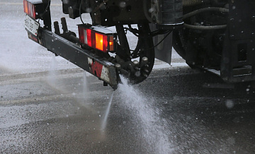 Россиянам рассказали, как защитить кузов автомобиля от дорожных реагентов