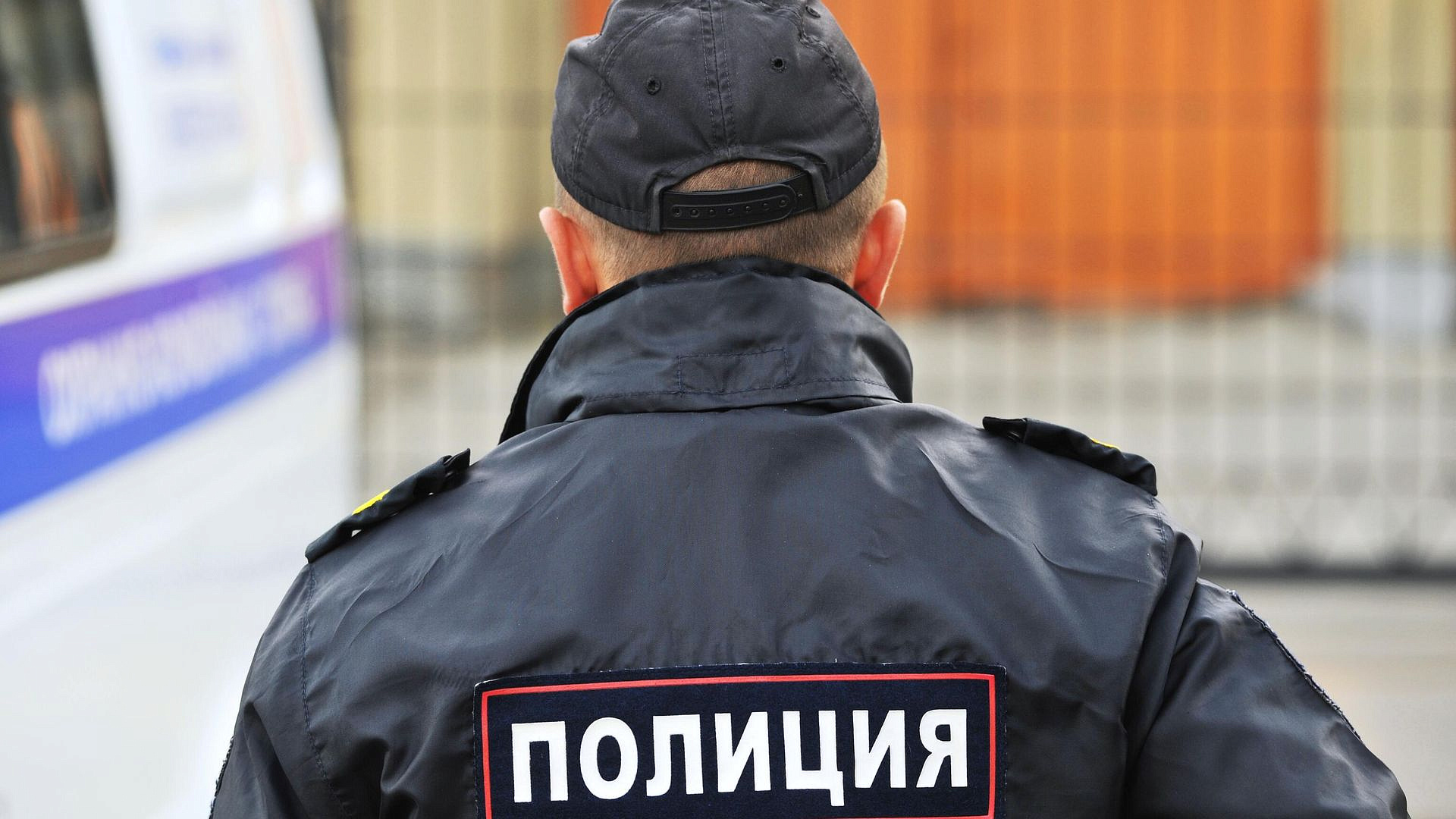 В Ленинградской области провели рейд на фестиваль леворадикалов