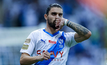 Невеш продлил контракт с "Аль-Хилялем"