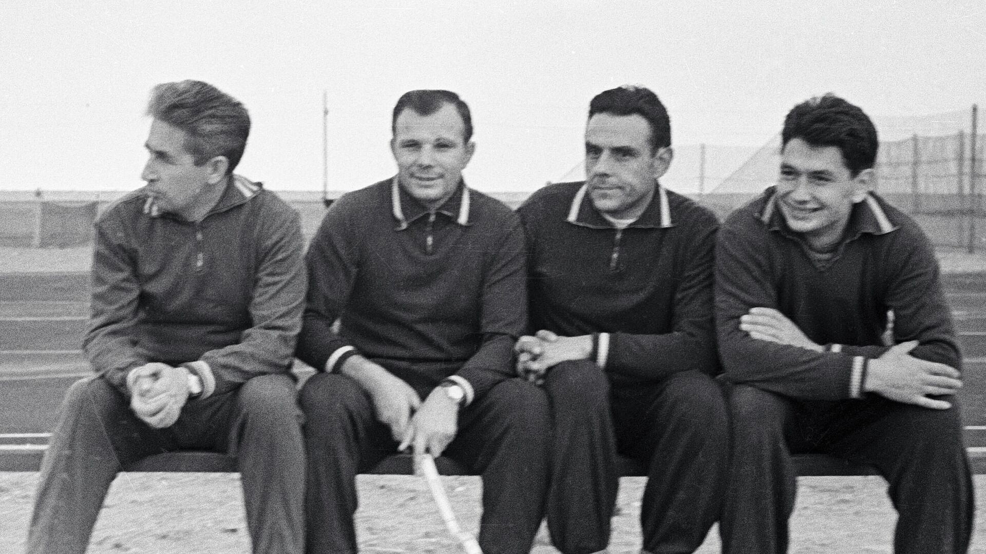 Генерал развеял миф о "нулевом" космонавте, погибшем до полета Гагарина