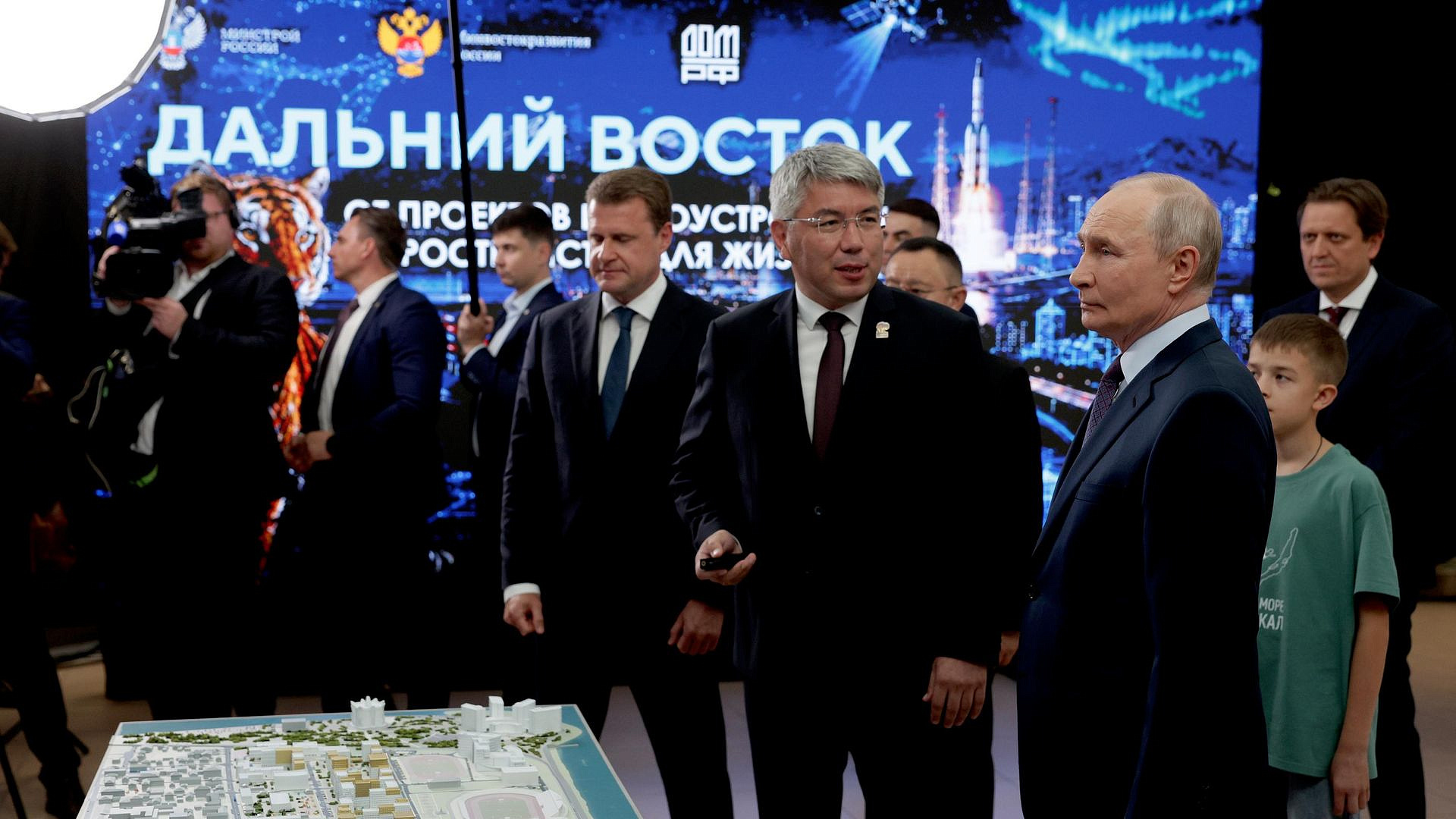 Герой России попросил Путина помочь с переводом земель Минобороны