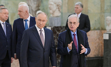 Путину представили концепцию филиала Эрмитажа в честь воинской славы