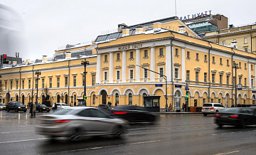 Малый театр попросил заранее распечатывать билеты из-за проблем со связью