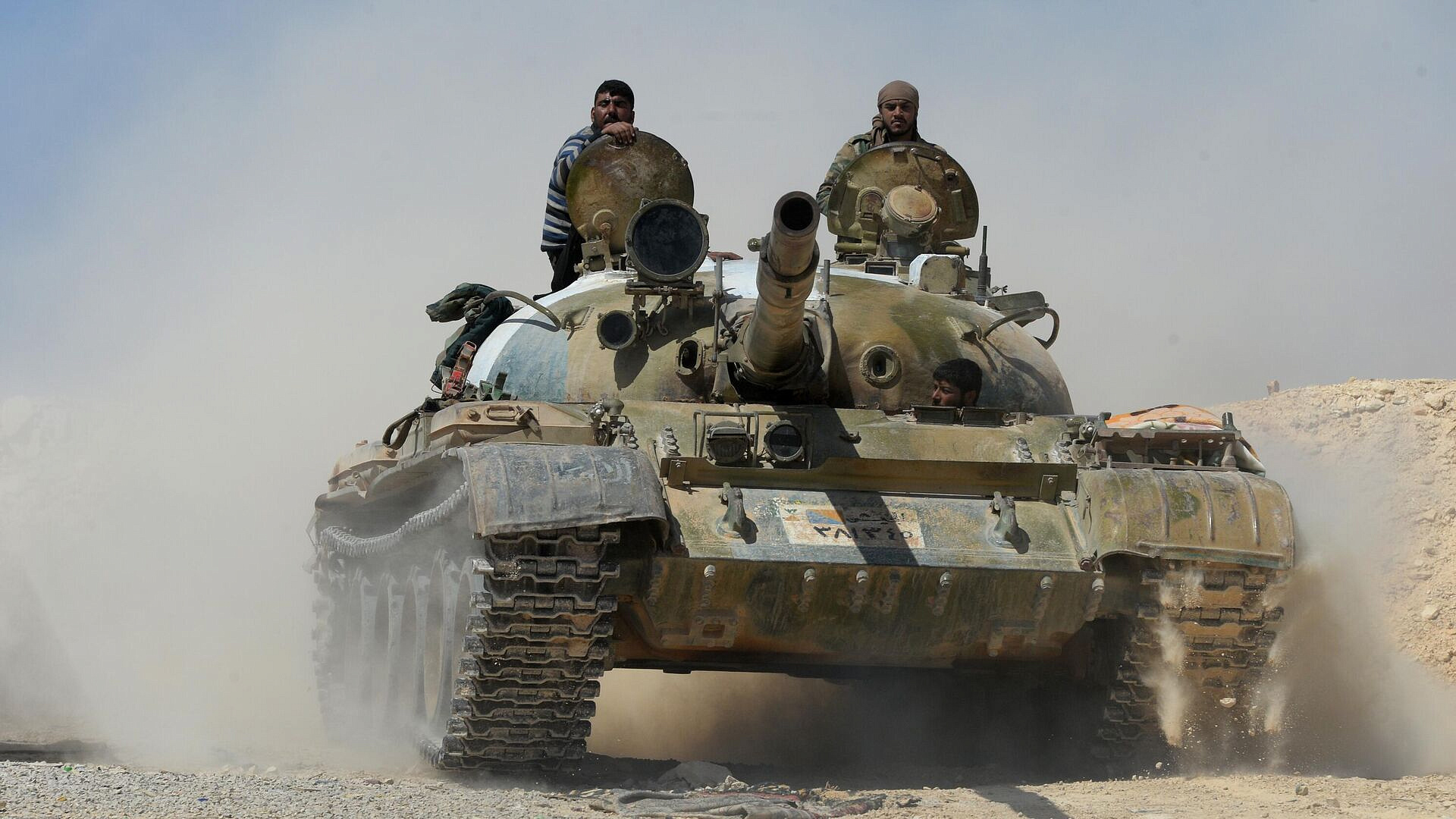 Международная коалиция перебросила технику на север Ирака, сообщили СМИ