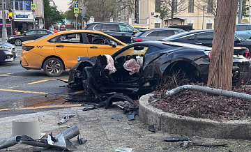 Никто не пострадал в ДТП с Ferrari в центре Москвы