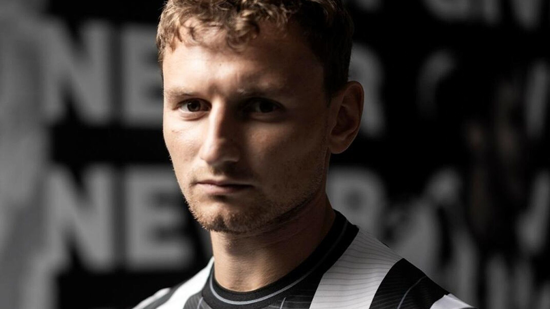 Чалов испортил себе карьеру, считает бывший футболист ЦСКА Пономарев