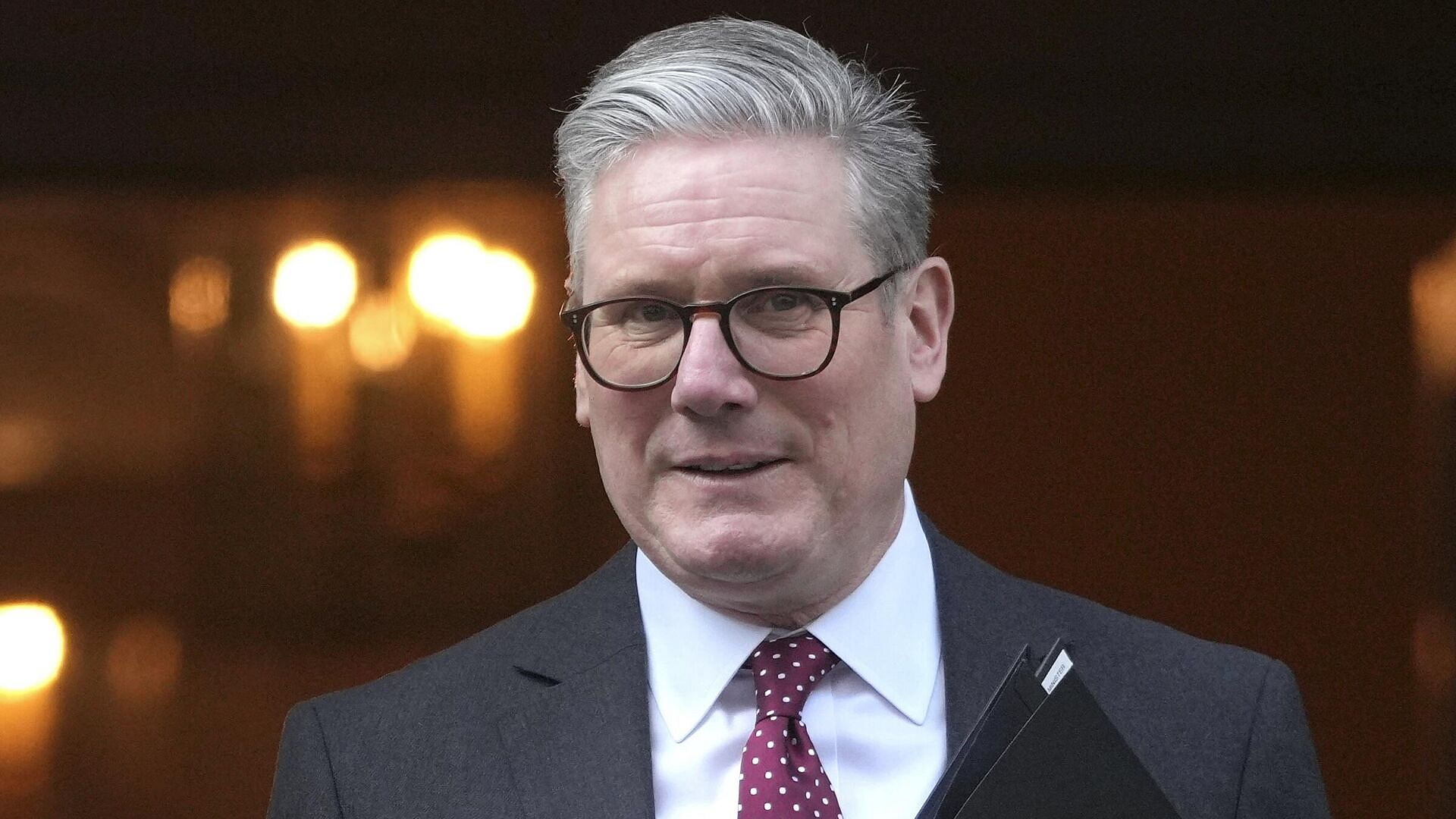 Премьер Британии посетит гольф-клуб Трампа перед встречей в Абердине