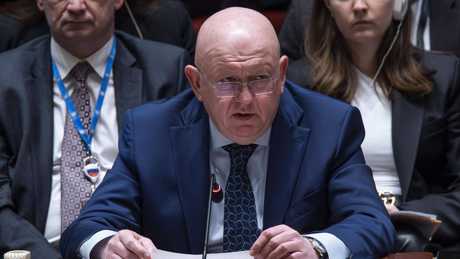 Договоренностей в ущерб безопасности России не будет, заявил Небензя