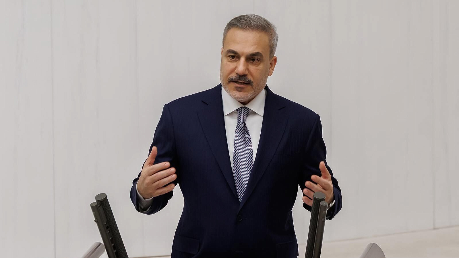 ����� ��� ������ ������ ���������� � ������ �� �������������� � ����