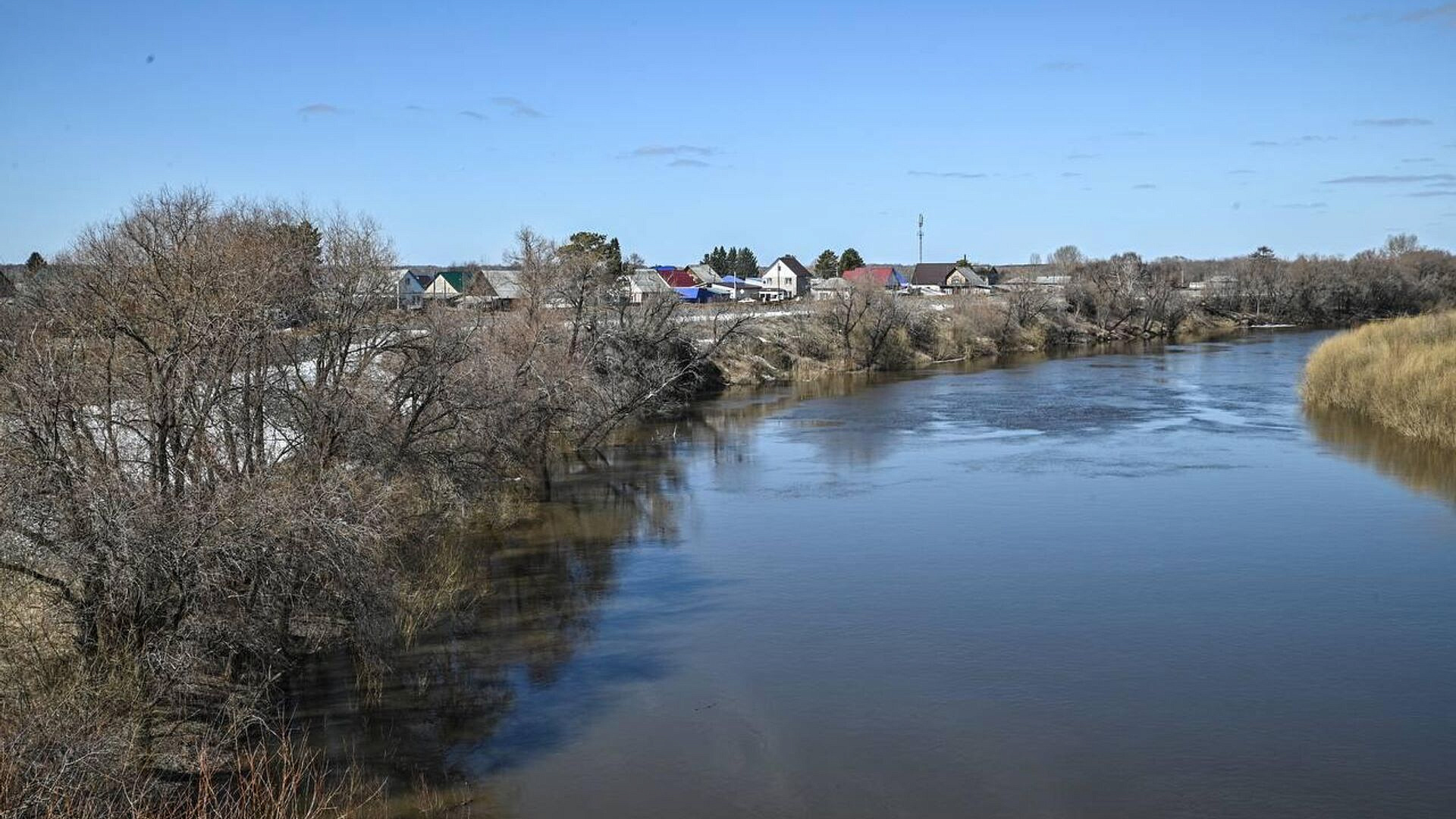 Из села в Тюменской области 112 человек эвакуировались из-за подъема воды