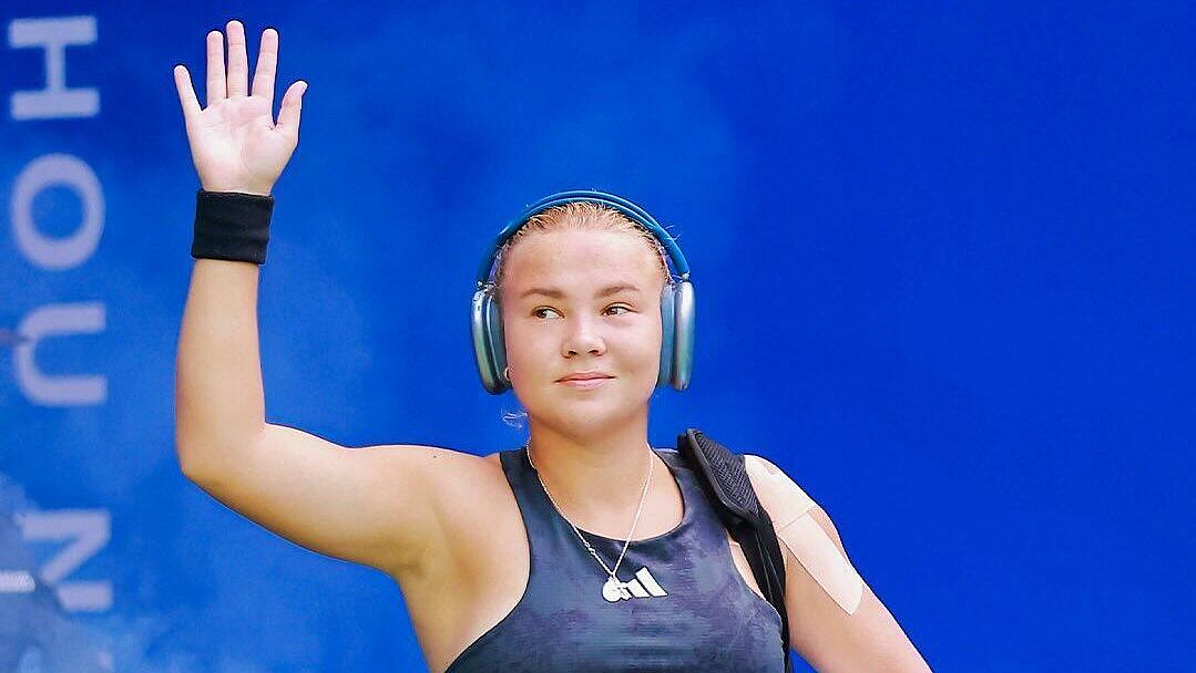 Шнайдер рассказала, как в США ее машину остановила полиция