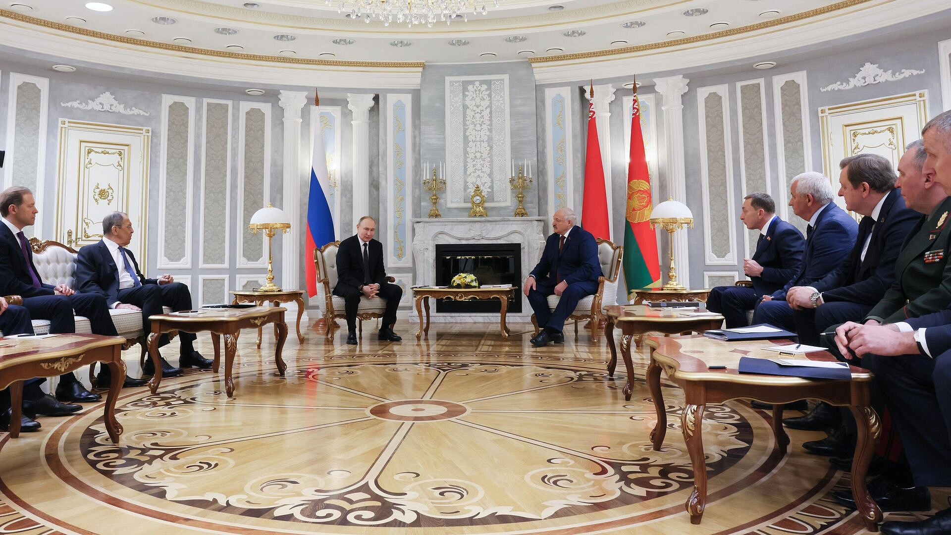 ��������� � ����� ������� ��������� ������������ ��