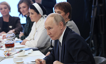 Путин пожелал здоровья матери четырех детей из КЧР