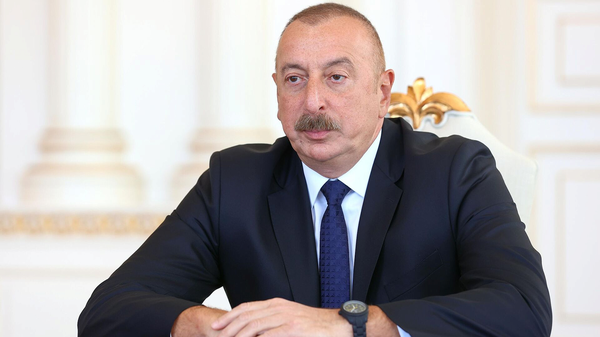 Алиев прибыл с рабочим визитом в Москву