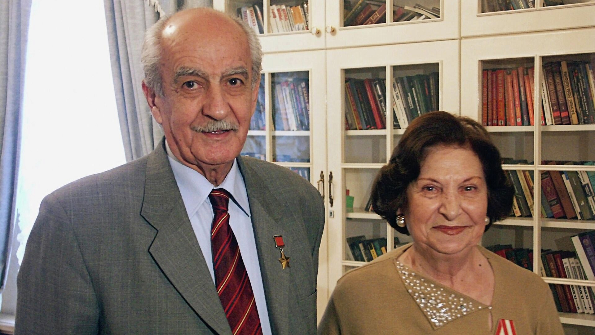 В Москве прошел спектакль о легендарных разведчиках-супругах Вартанян