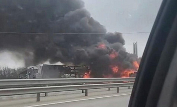 В Воронежской области перекрыли одну из полос трассы М-4 "Дон" из-за ЧП