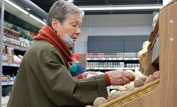 Помидоры в магазинах Петербурга подорожали на 60 % из-за сильных морозов