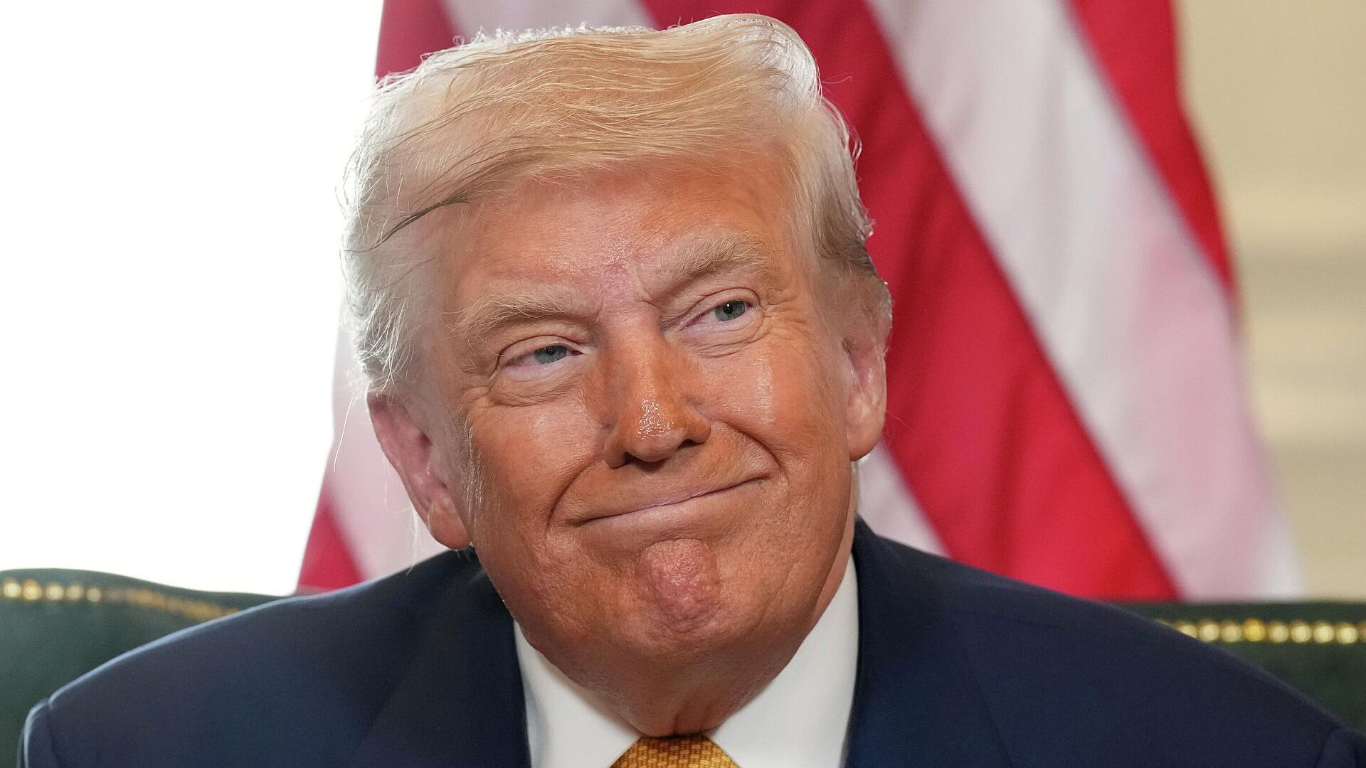 Трамп заявил, что лидеры НАТО делают все, что он хочет