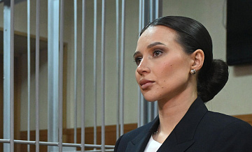 Защита Лерчек неоднократно получала отказ на просьбы отпустить ее к врачу