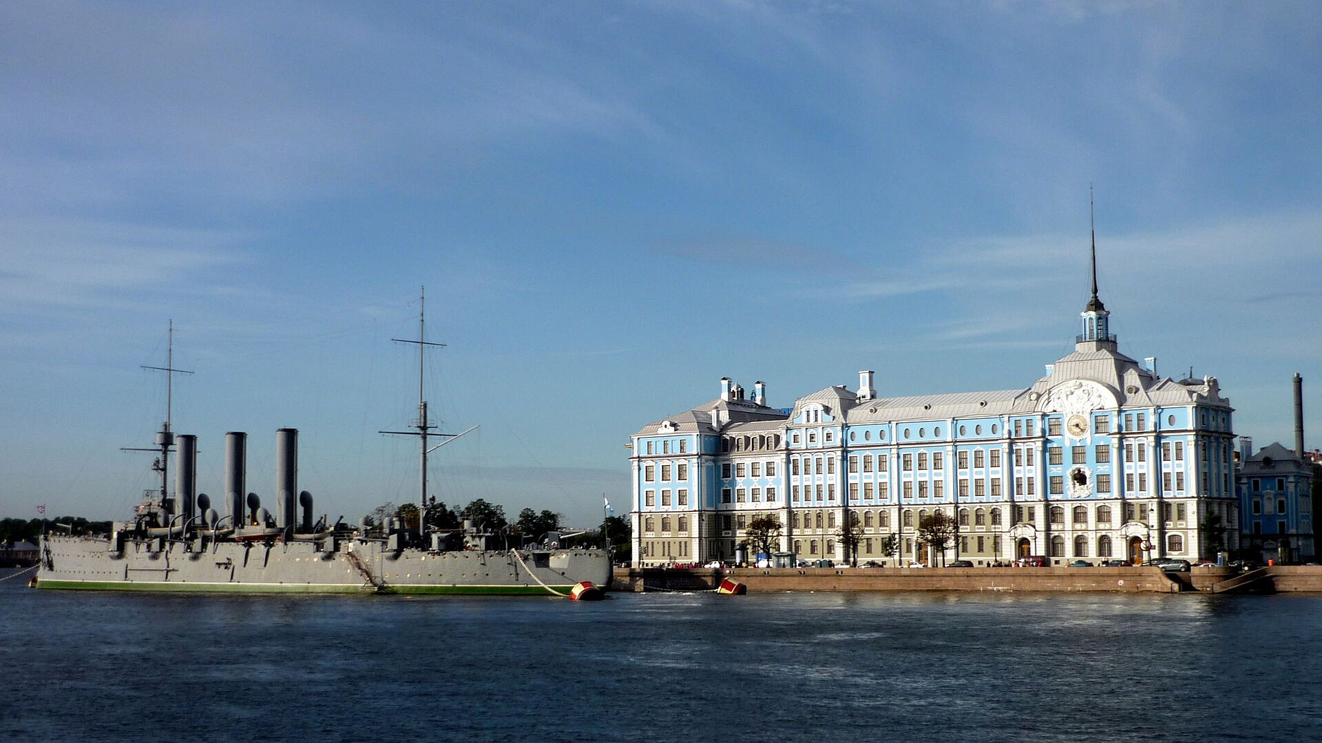 Нахимовское военно-морское училище и лагерь "Орленок" попали под санкции ЕС
