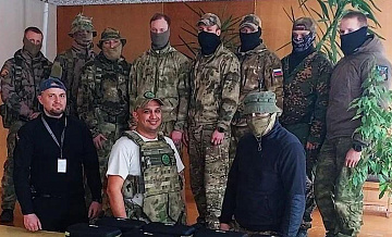 Центр "Воевода" передал бойцам на передовую оборудование и технику