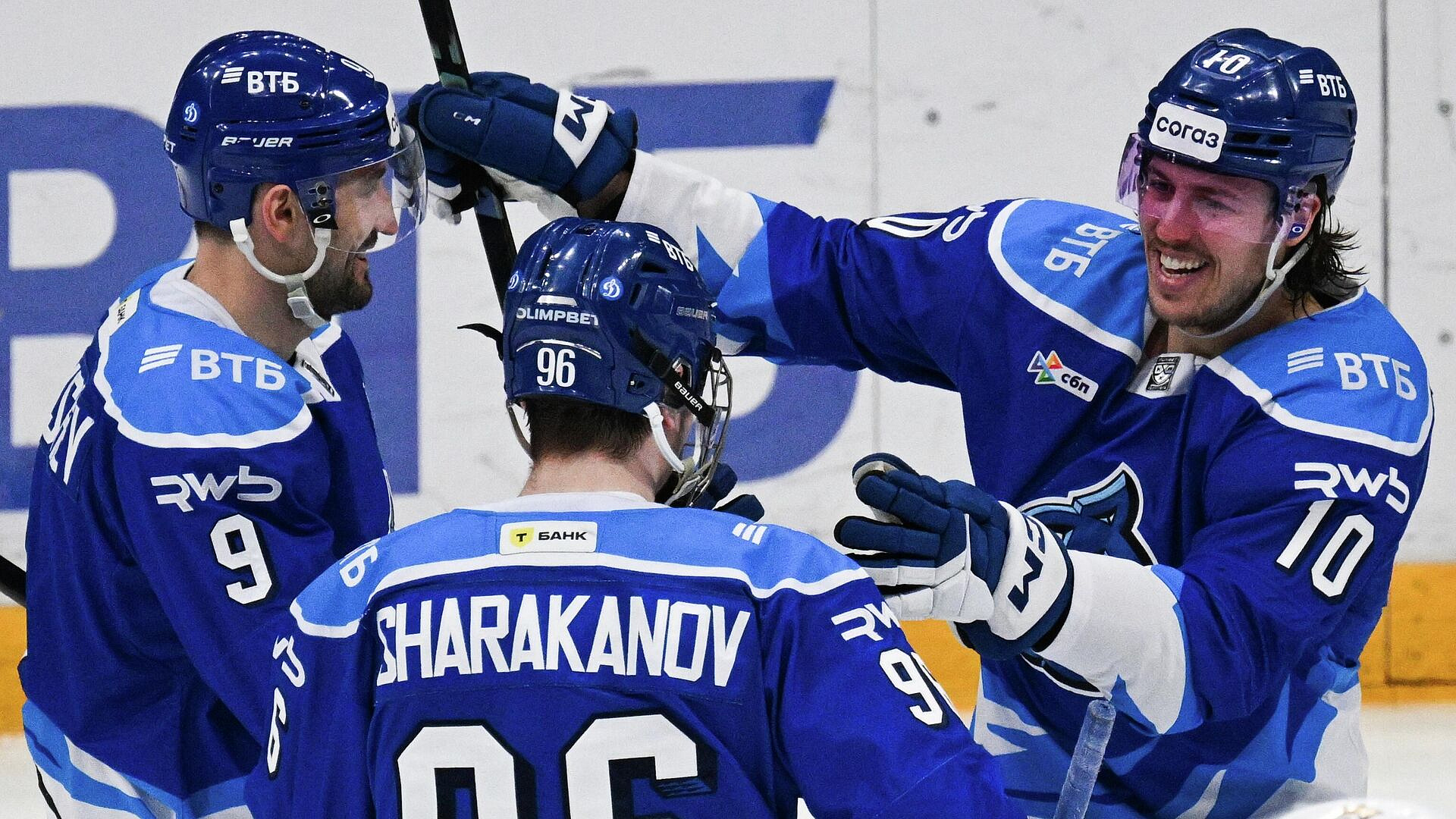 "Динамо" второй раз по ходу сезона обыграло "Металлург" в матче КХЛ