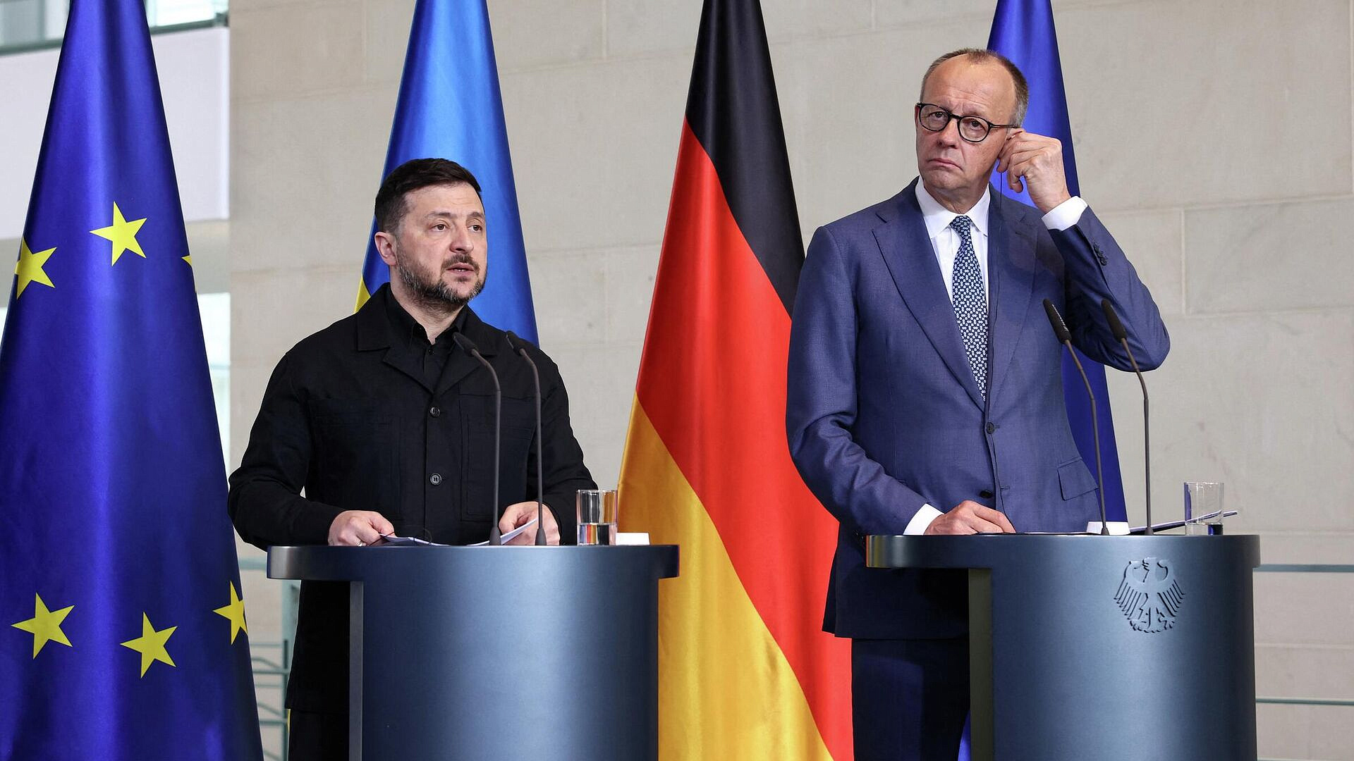 В Германии набросились на Зеленского из-за случившегося на встрече с Мерцем
