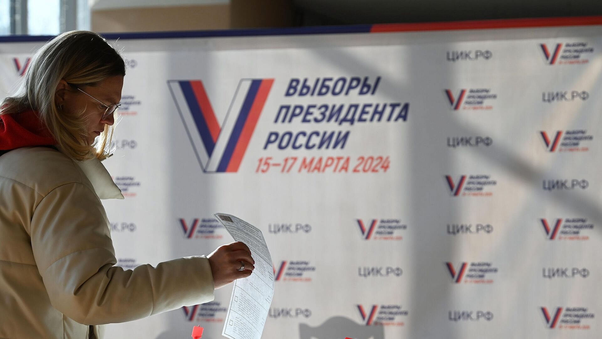 В Южной Осетии досрочно проголосовали около тысячи россиян