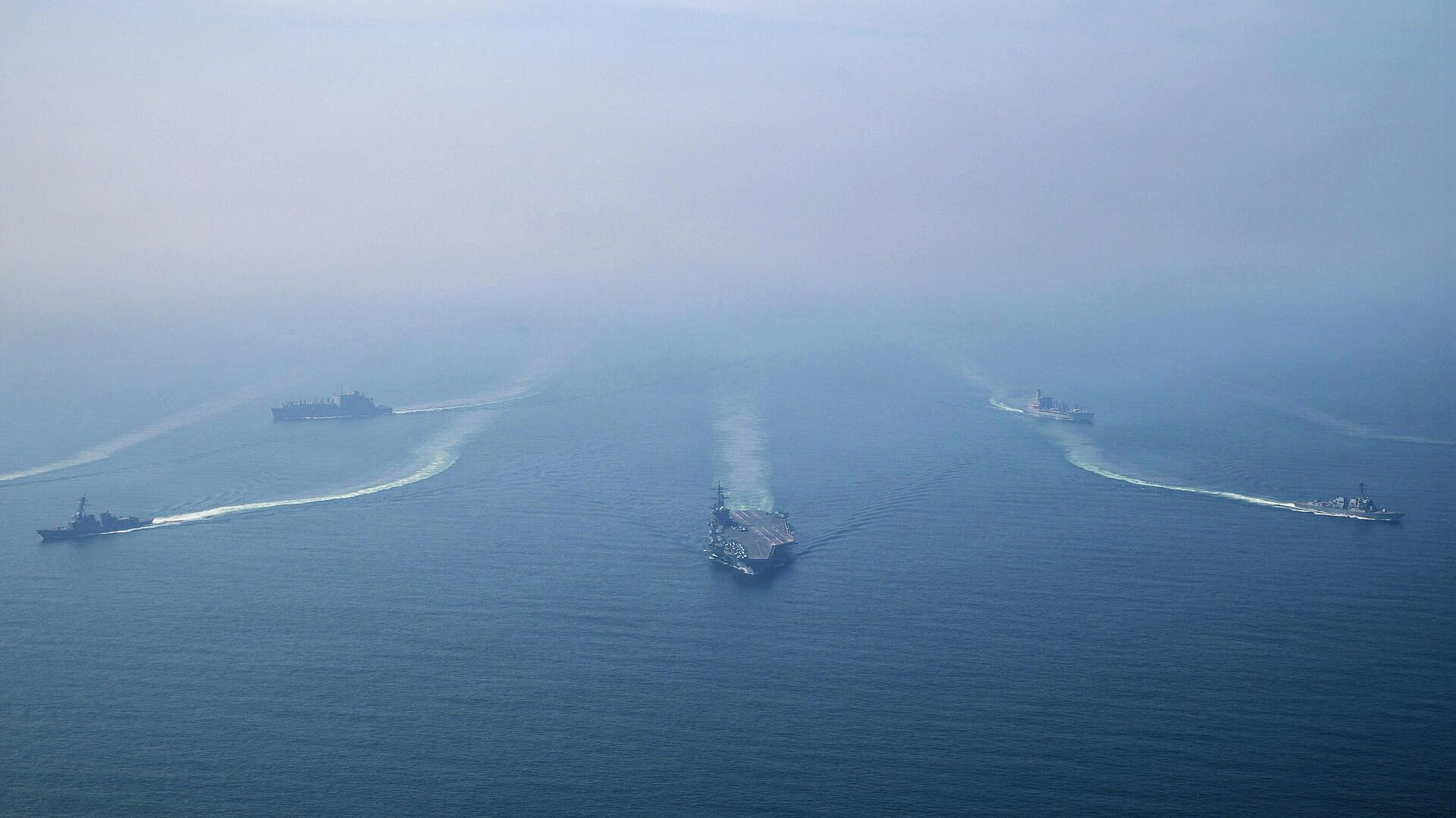 Эксперт рассказал, что означает наращивание сил США на Ближнем Востоке