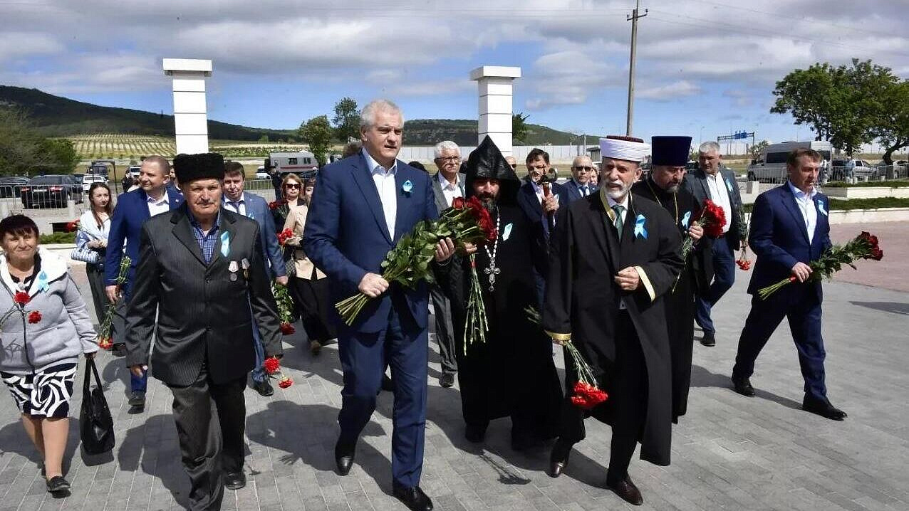 В Крыму почтили память жертв депортации 1944 года