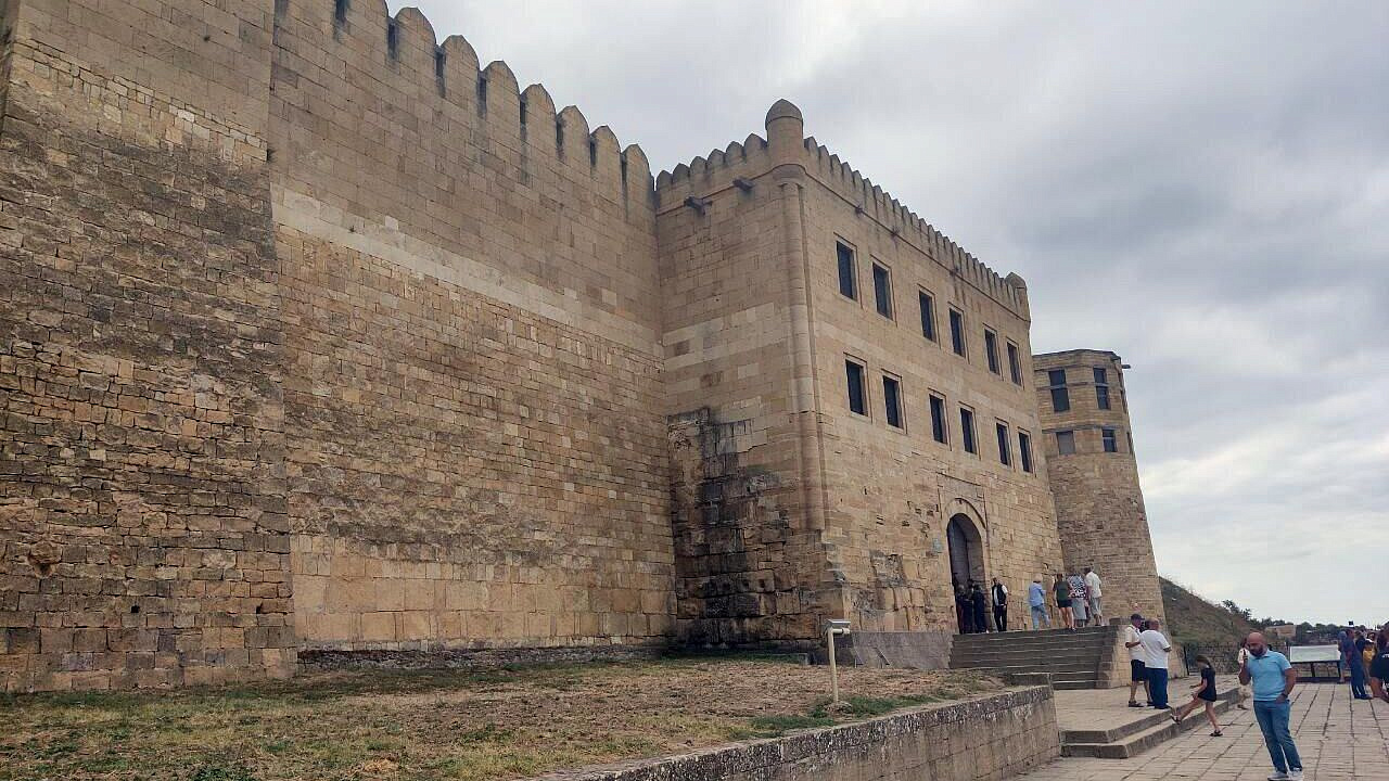 В Дербенте древнее подземное водохранилище открыли для посещения