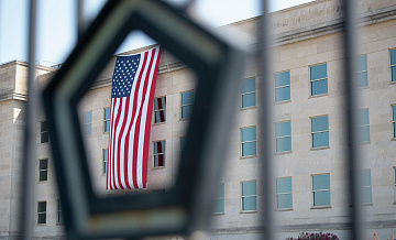 США проводят операцию по захвату танкера в Карибском регионе, сообщили СМИ