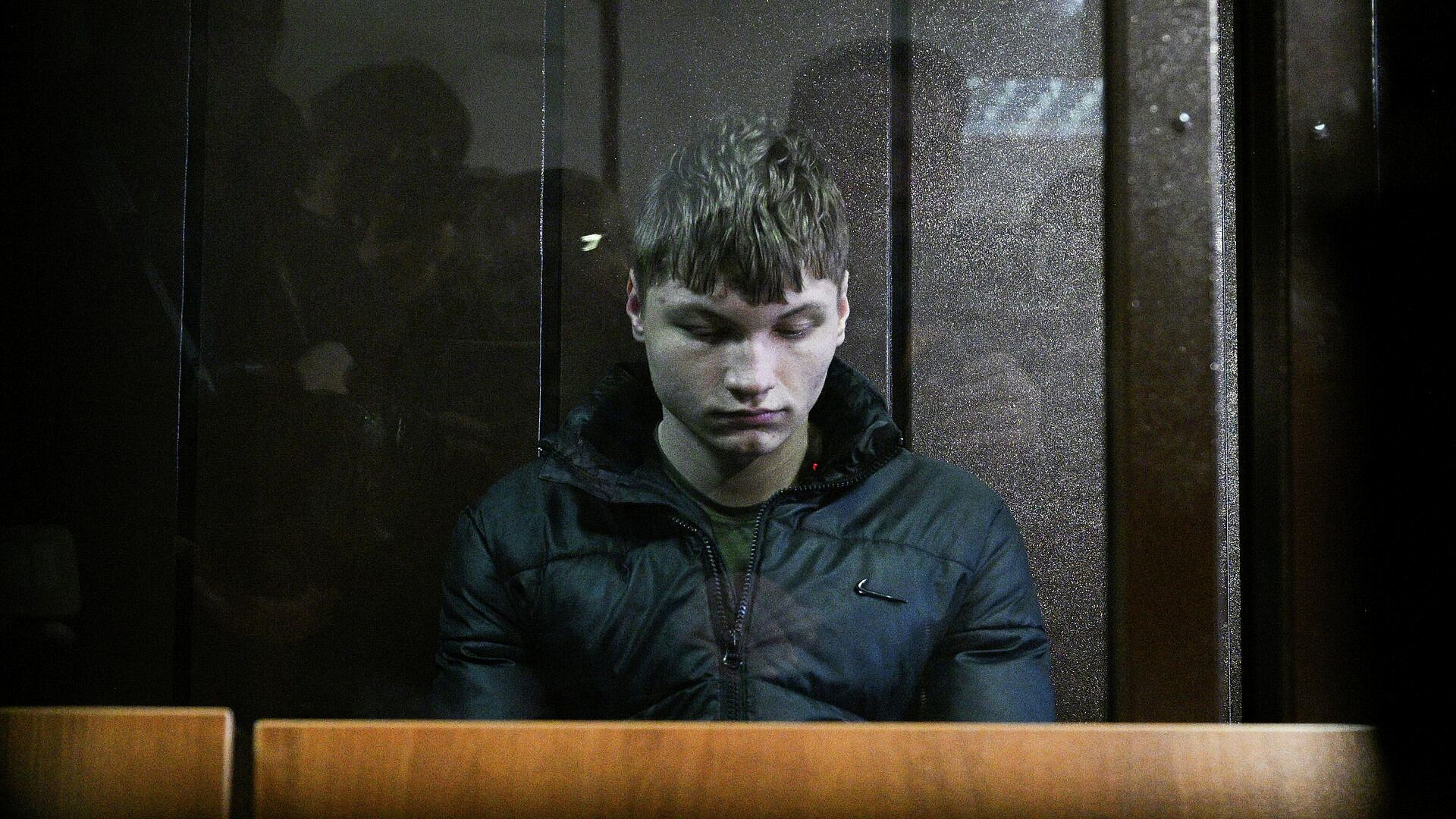 СК рассказал о задержанной соучастнице футболиста, обвиняемого в убийстве