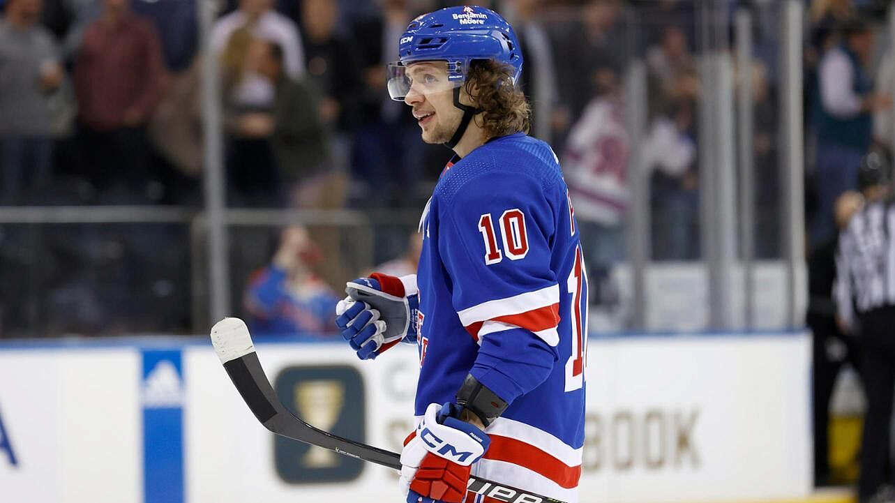 "Рейнджерс" будет непросто заменить Панарина, считает Салливан