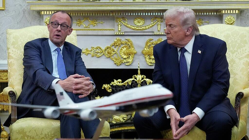 "Уничтожение продолжается". Решение Трампа против Мерца напугало Германию