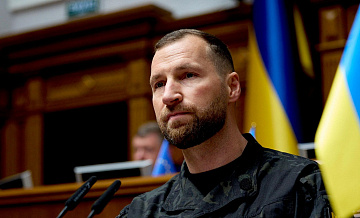 Митингующие у Рады недовольны назначением Хмары на пост министра обороны