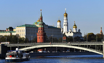 На гала-концерте в Кремле ветеранов приветствовали аплодисментами