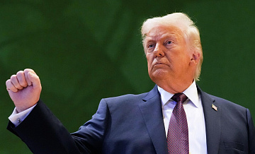 Уровень одобрения миграционной политики Трампа рекордно упал