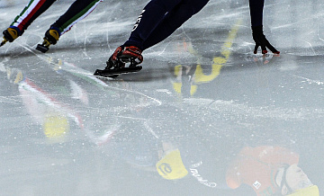 Нидерландский шорт-трекист Йенс ван 'т Ваут выиграл золото Олимпиады