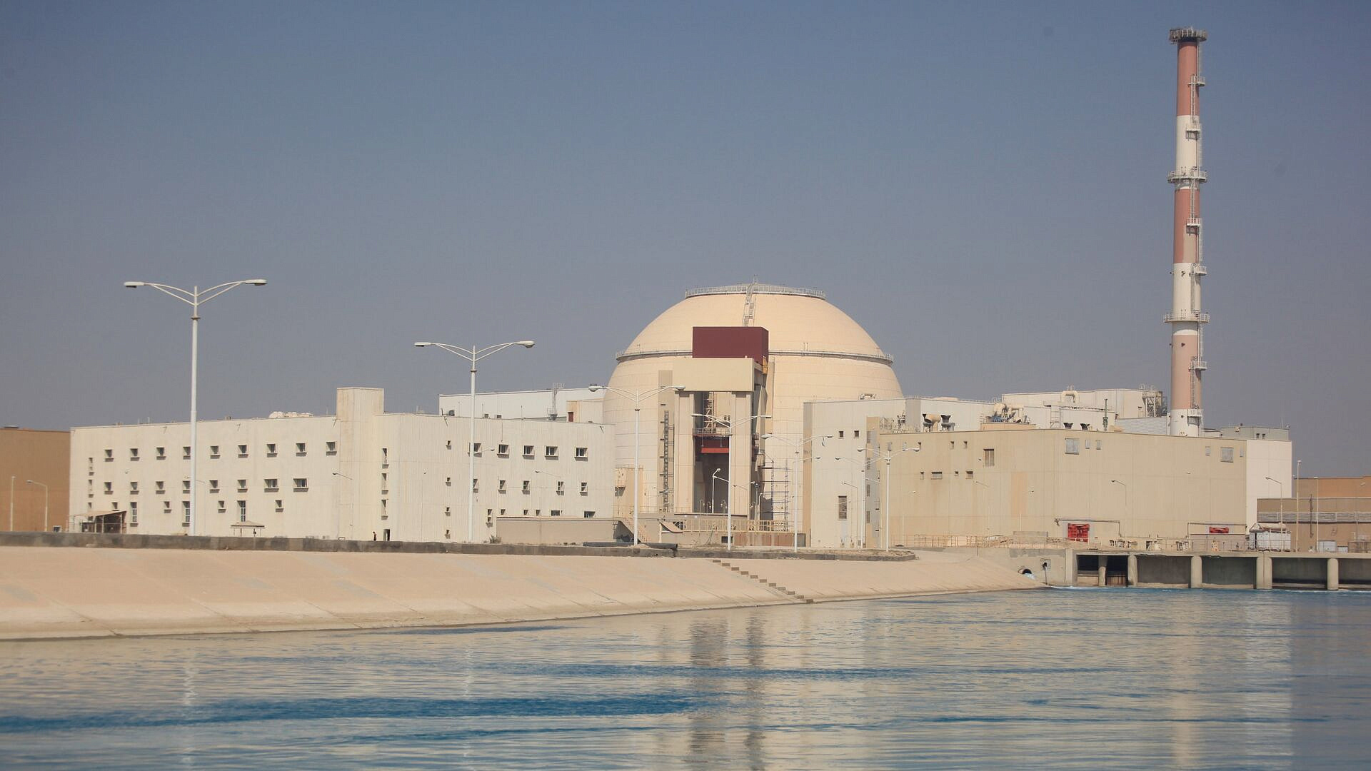 В Иране предупредили о последствиях удара по АЭС