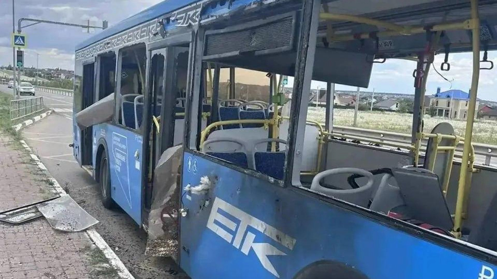 Число пострадавших при атаке дрона на автобус под Белгородом увеличилось