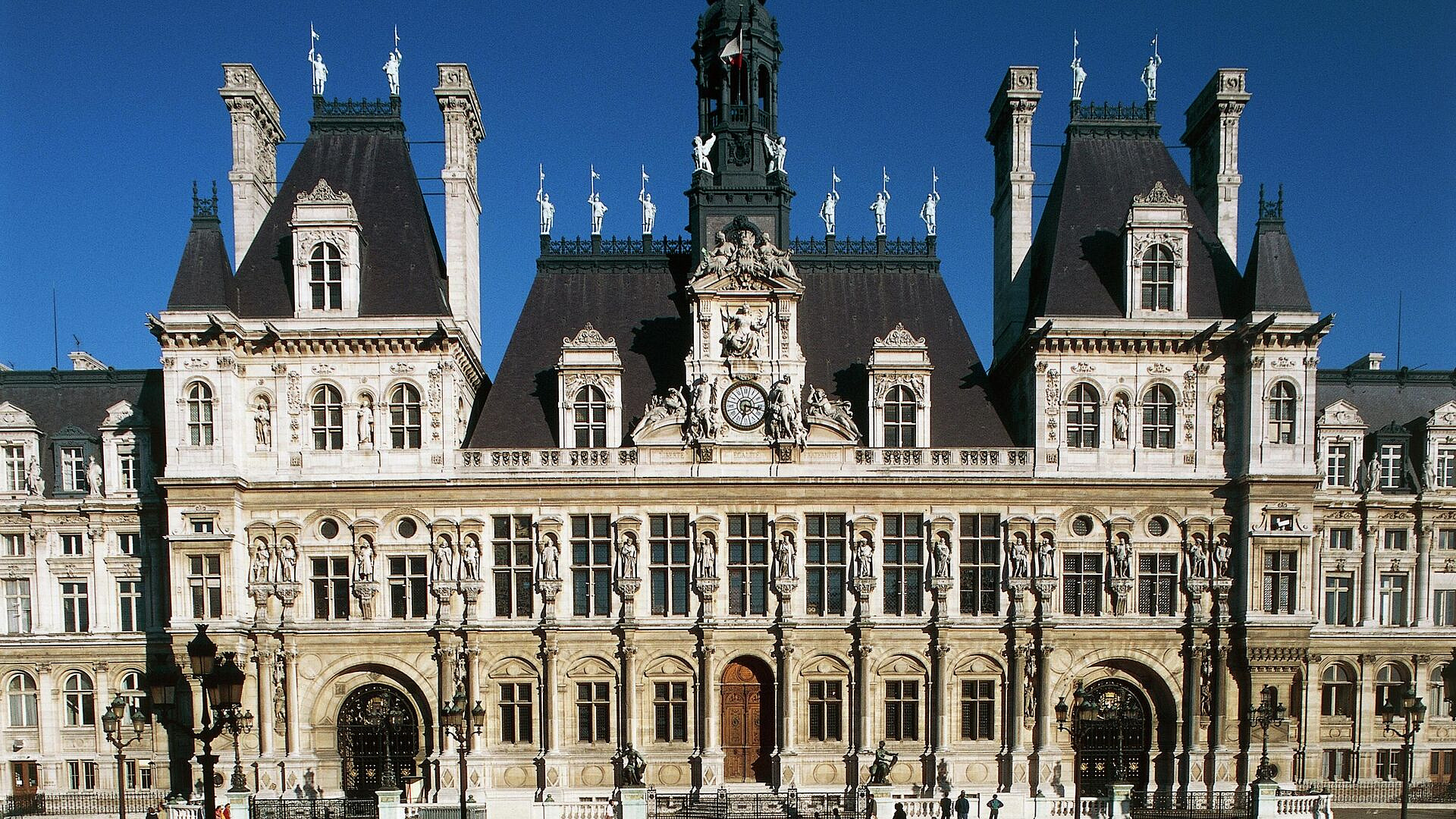 ����� ������� ������� �� ������ ����� ������