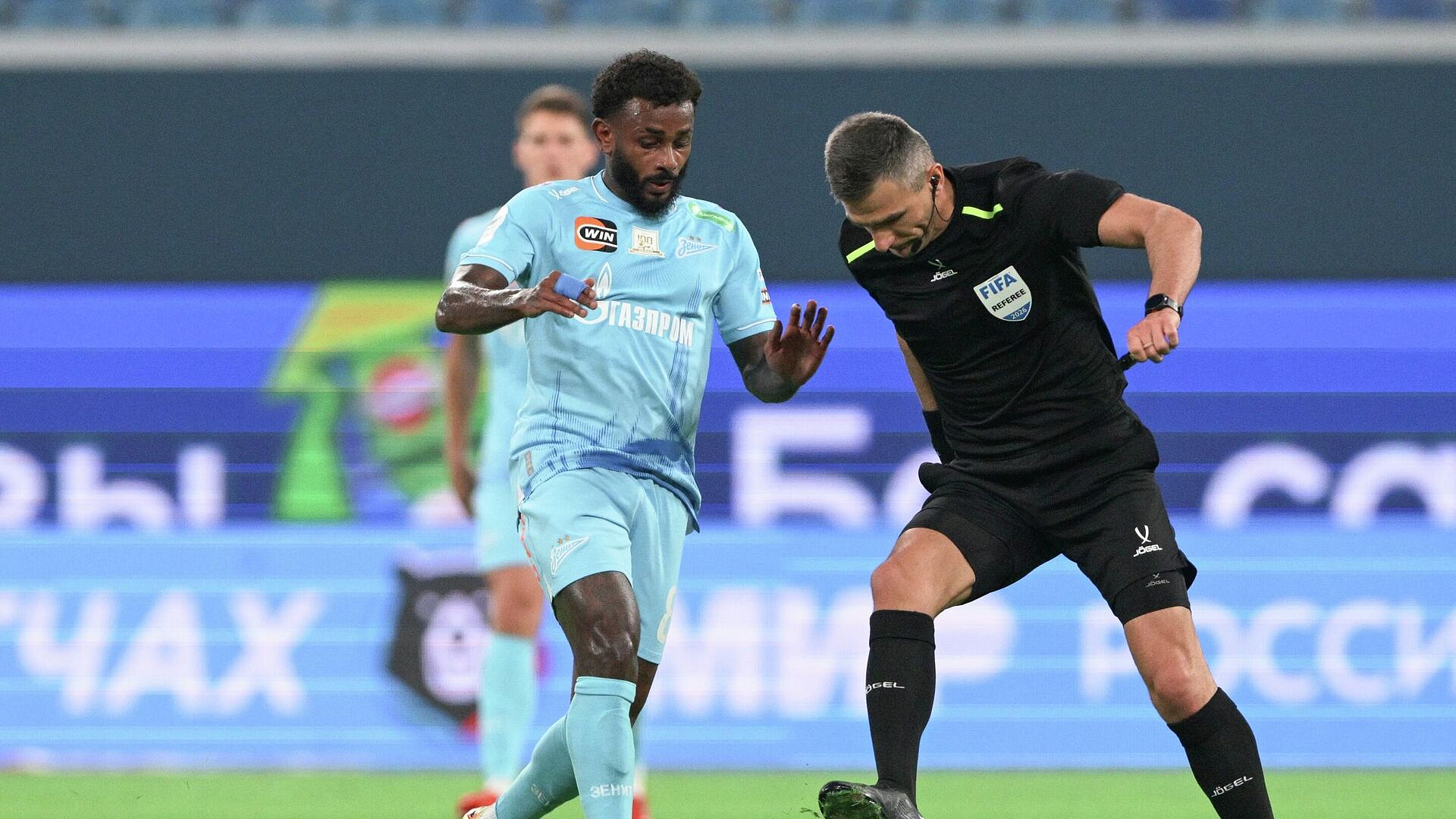 Опять скандал с судейством "Зенита"! У "Балтики" украли победу?