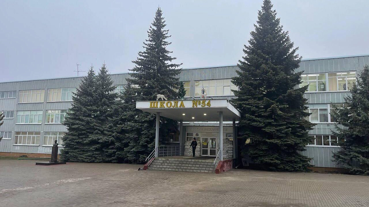 На пытавшегося поджечь школу в Курске подростка завели дело