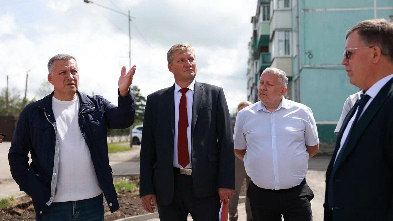 Глава Приангарья проверил ход благоустройства памятника бойцам СВО