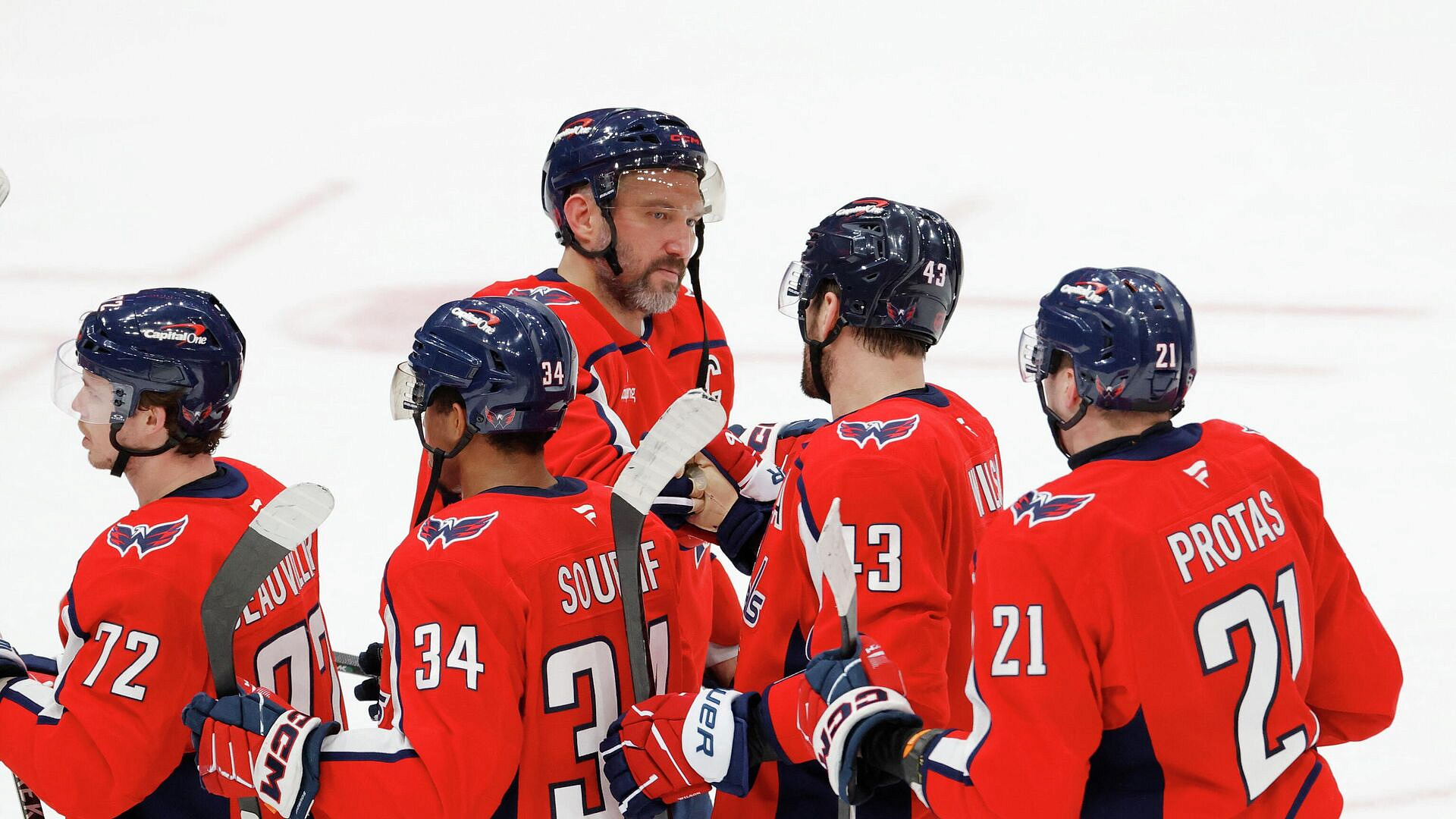 Овечкин забил 923-й гол в чемпионатах НХЛ и обновил снайперский рекорд