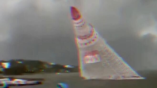 В Бразилии рухнула плавучая рождественская ель, погиб человек